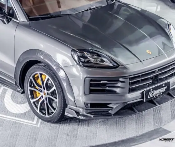 Porsche Cayenne (2024+) CMST Dry Carbon body kit