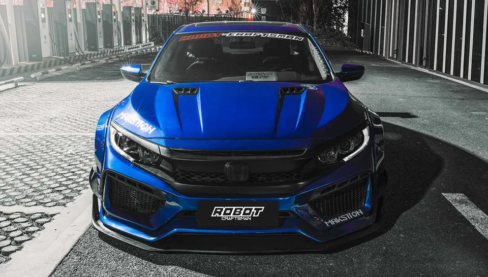 Honda 10th-gen Civic ROBOT Widebody Kit